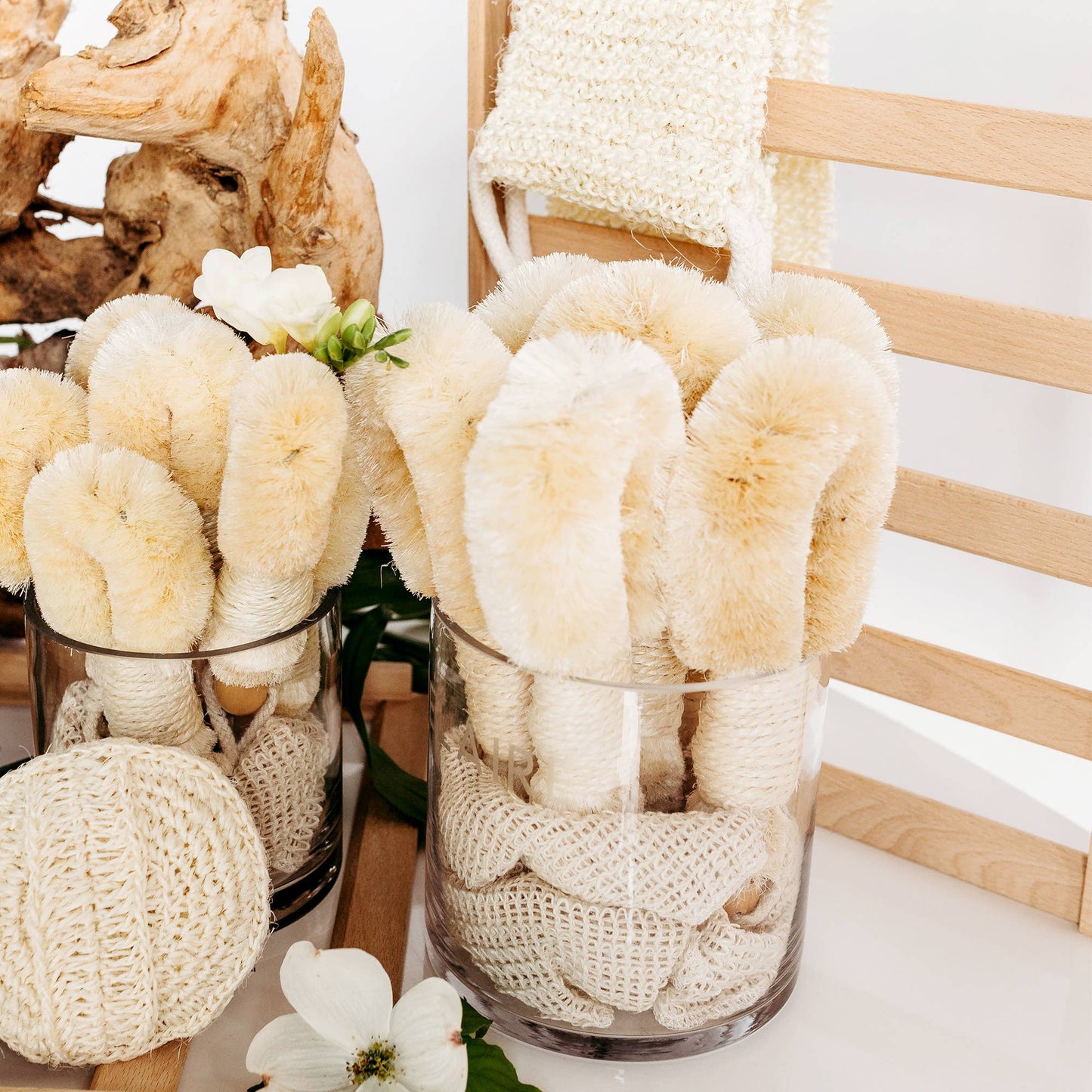 Baudelaire - Sisal 9" Body Brush