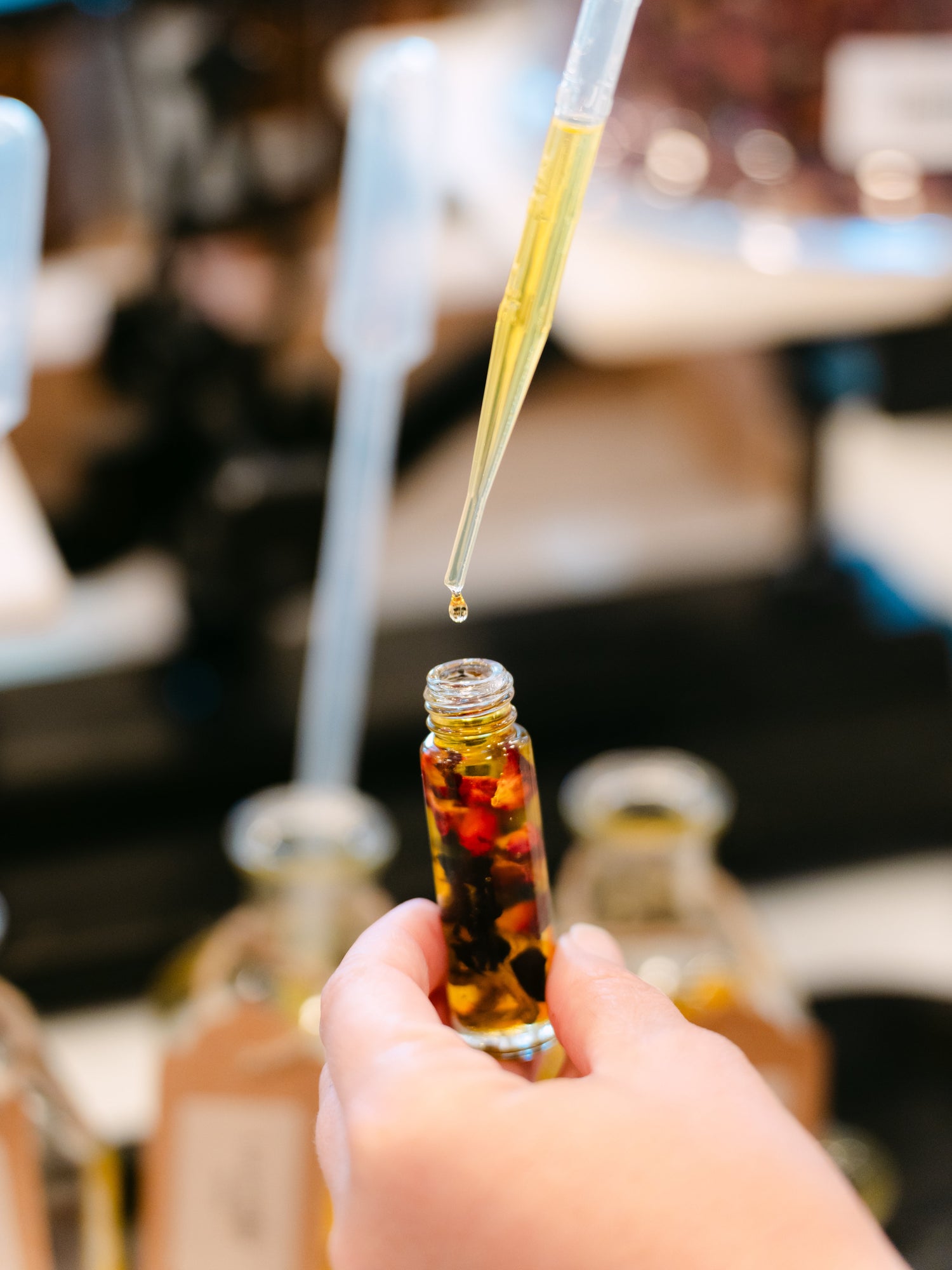 Blending botanical oils at The Crunchy Shop