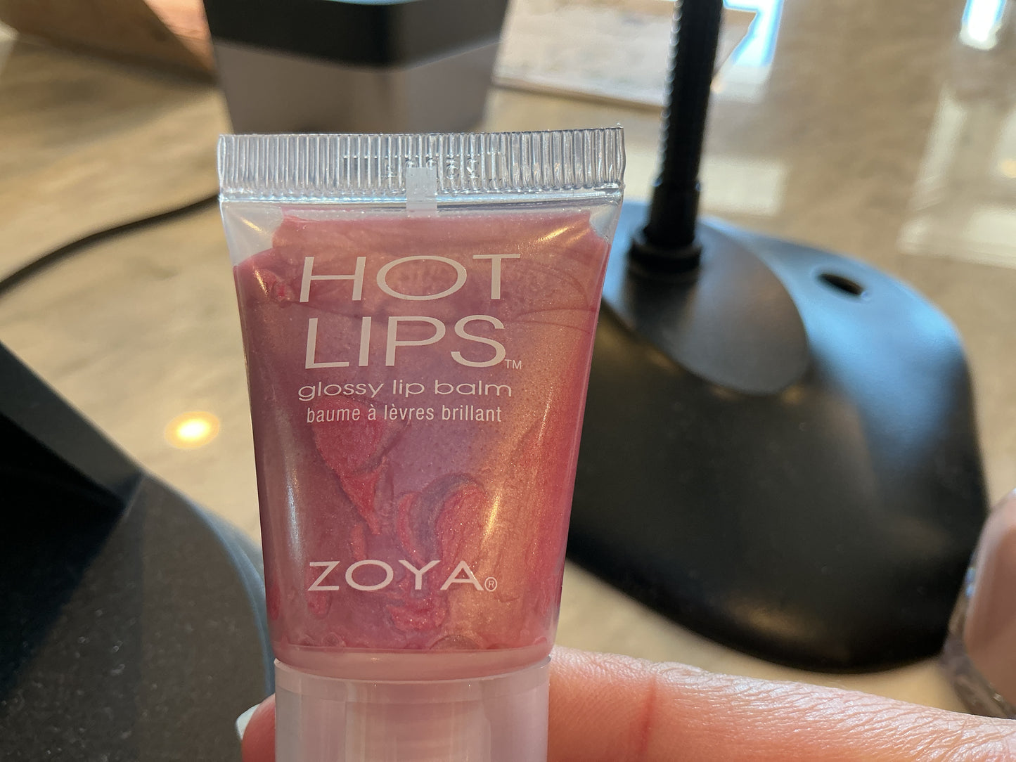 Zoya Hot Lips Trendy