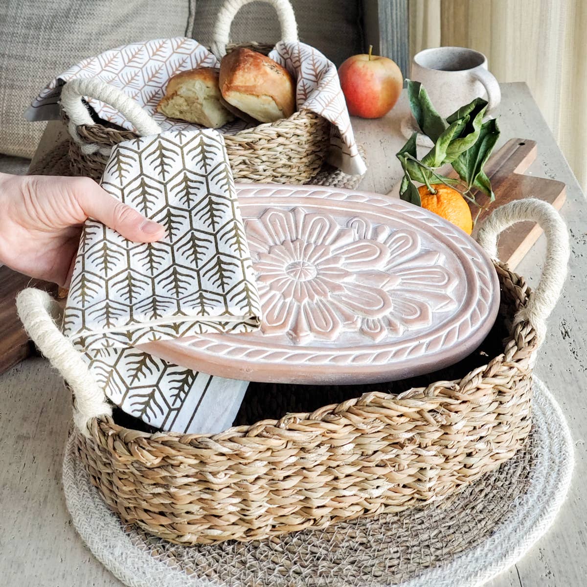 KORISSA - Handmade Bread Warmer & Wicker Basket - Flower