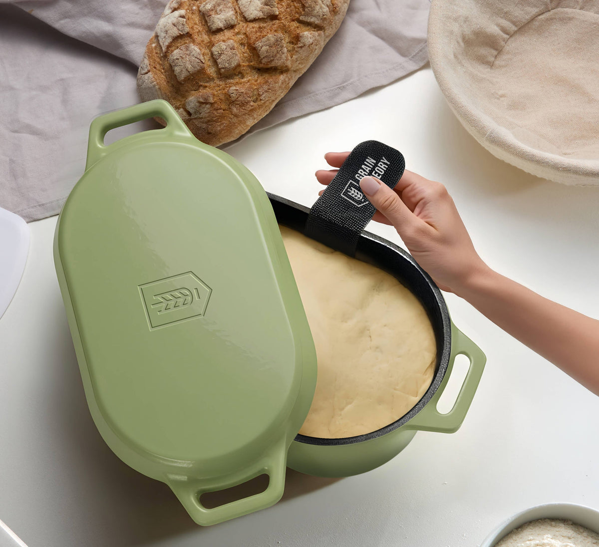 Kook - Kook Dutch Oven with Lid, Enameled Cast Iron, 3.4 qt
