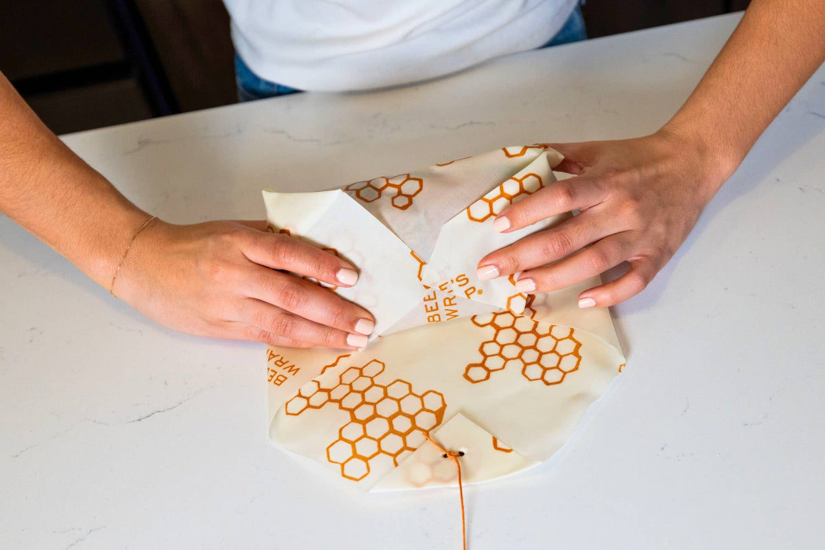Bee's Wrap - Bees Wrap Reusable Beeswax Sandwich Wrap - Honeycomb Print