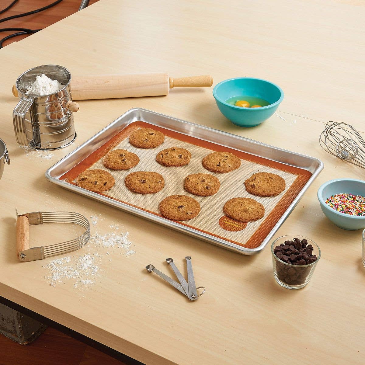 HIC - Harold Import Co. - Mrs. Anderson's Baking Non-Stick Silicone Baking Mat
