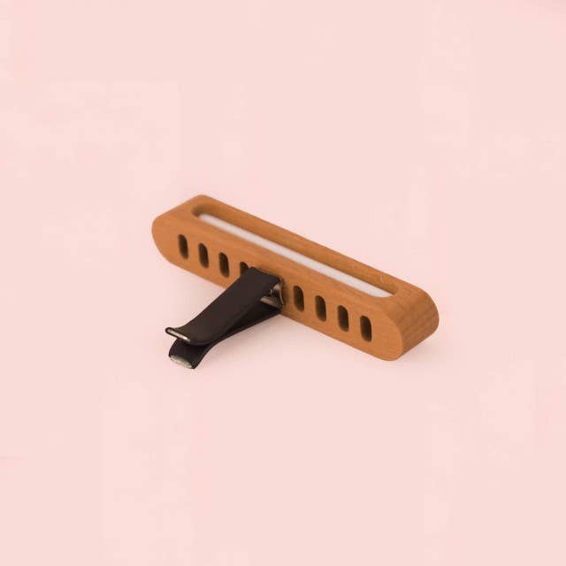 Simply Earth - Car Diffuser Vent Clip